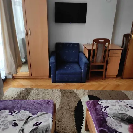 Bi Motel